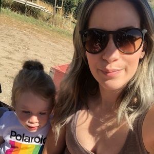 Meet your Posher, Destiny